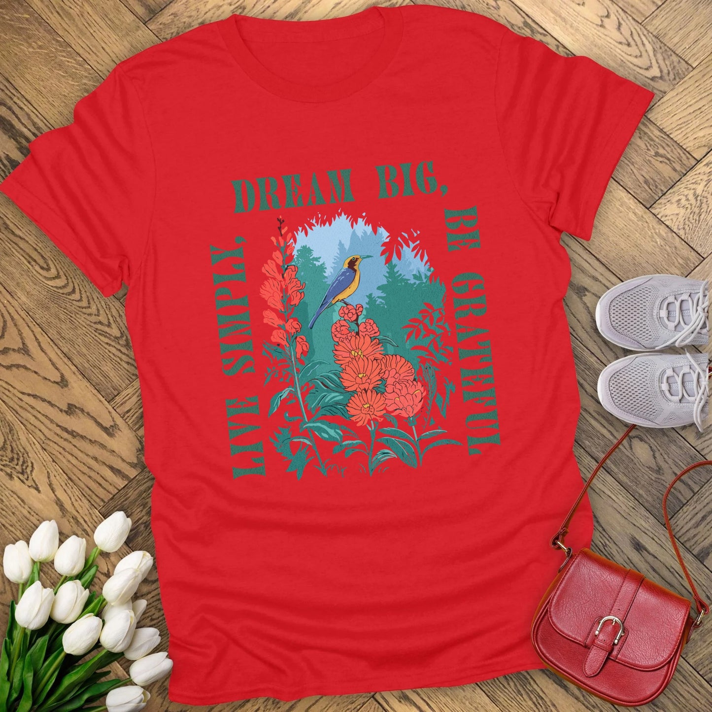Live simply, dream big, be grateful t-shirt.