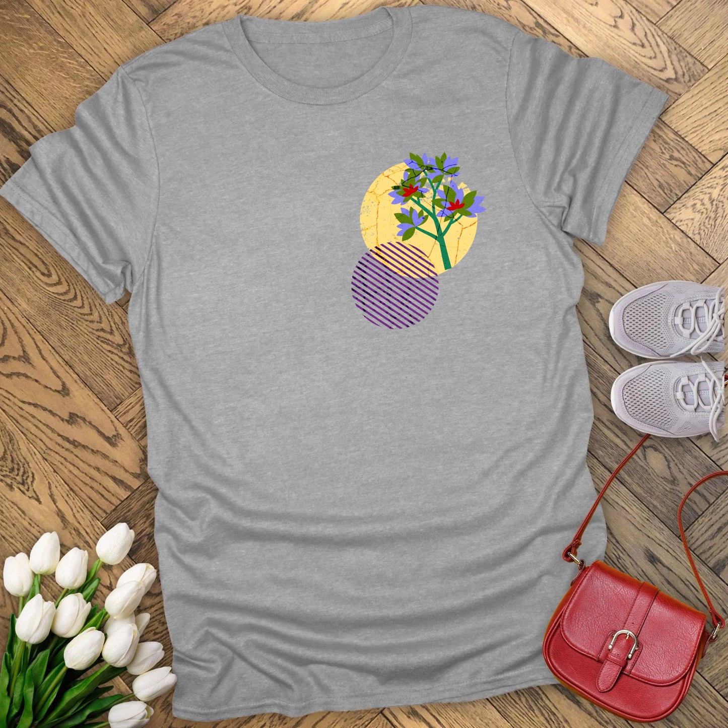 Primrose, birth month february flower T-shirt.