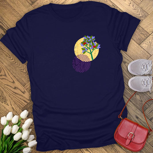 Primrose, birth month february flower T-shirt.