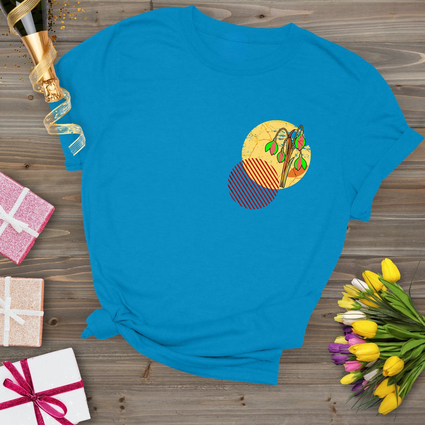 Snow drop, birth month January flower T-shirt
