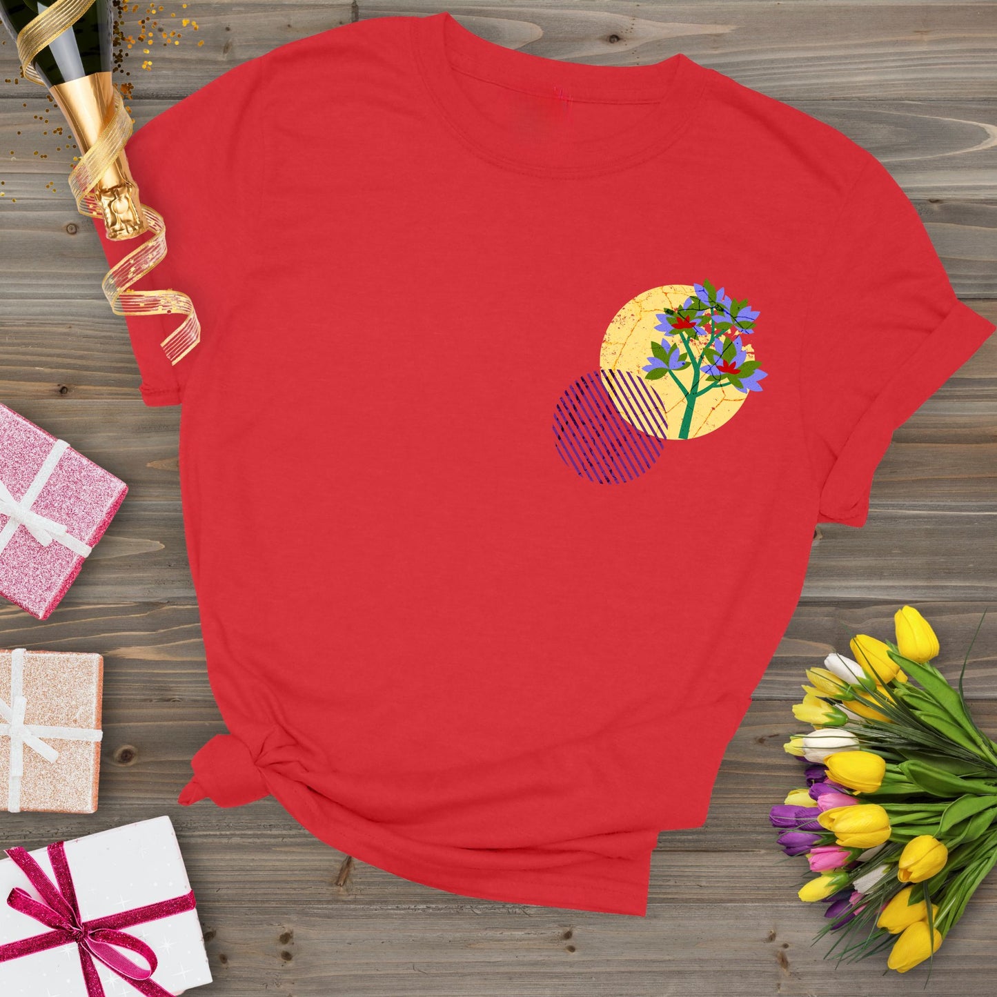 Primrose, birth month february flower T-shirt.